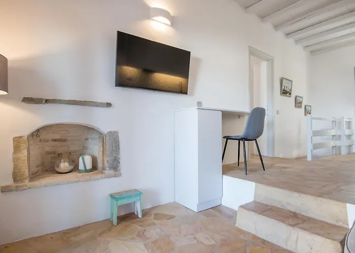 Seaview Euterpe Villa *